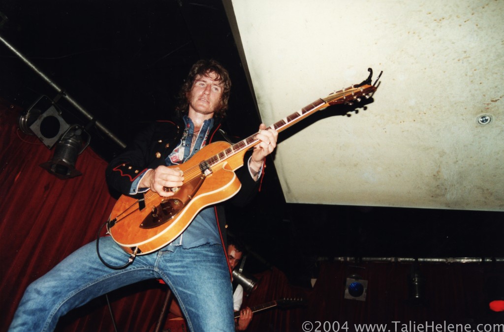 Tim Rogers and The Temperance Union at the industry showcase gig for 'Spit Polish' at The Evelyn Hotel, 2004.